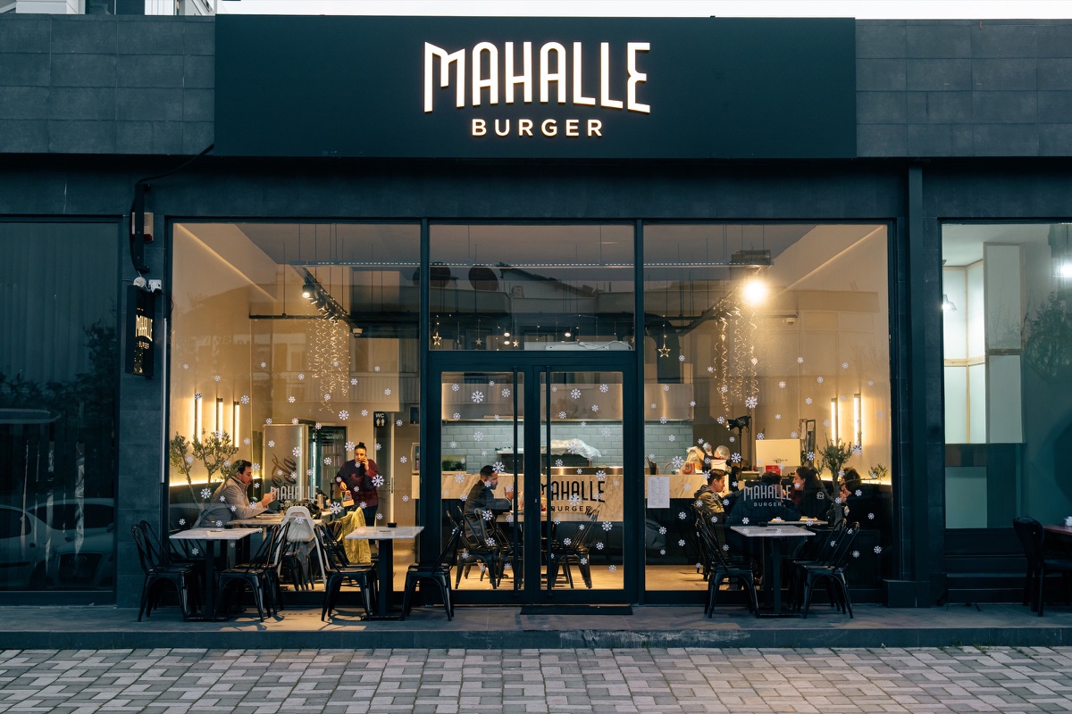 Mahalle Burger Döşemealtı şubesi