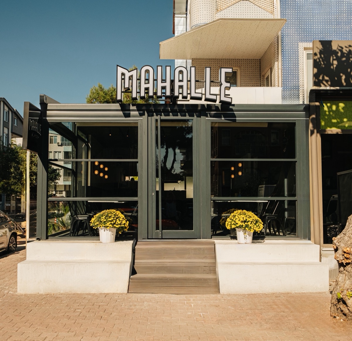 Mahalle Burger Konyaaltı şubesi