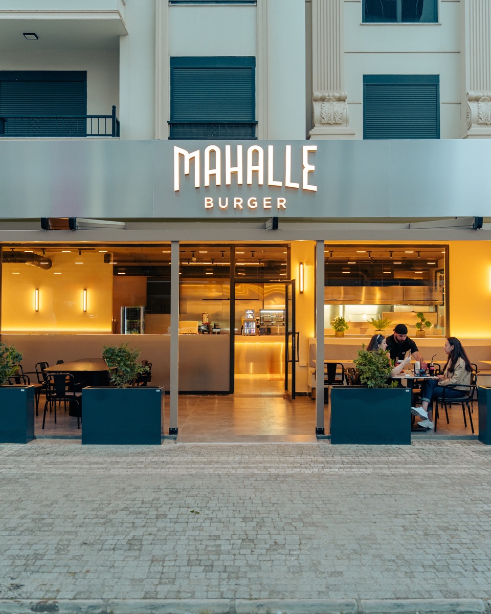 Mahalle Burger Mahmutlar şubesi